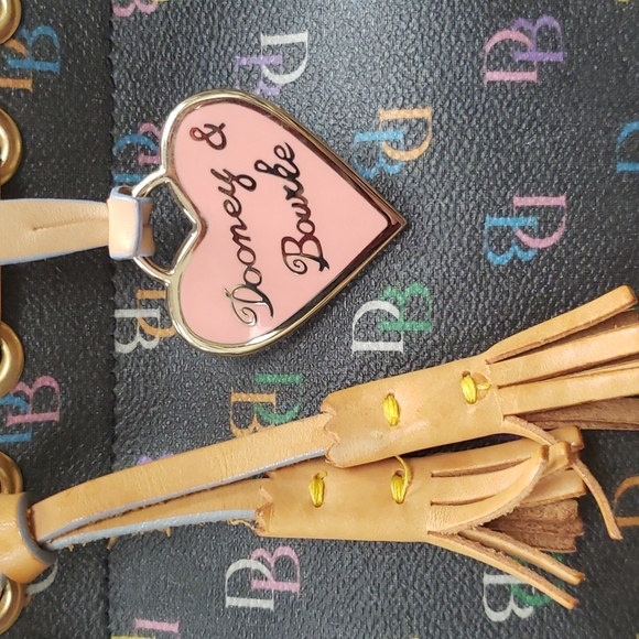 DOONEY & BOURKE "DB" Logo bag - Vintage 2003 - Picture 2 of 16